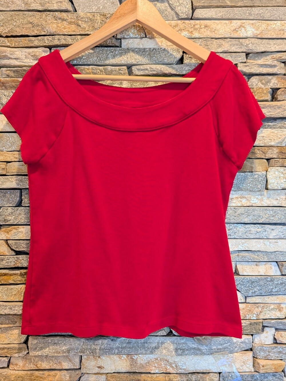 Rafaella Red Boat-Neck Short Sleeve Tee, Size Petite Large